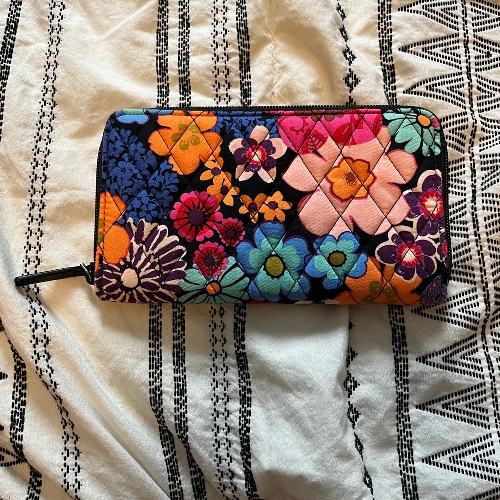 Vera Bradley Floral wallet